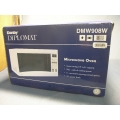 Danby Diplomat Microwave DMW908W 900 Watt Preprogrammed